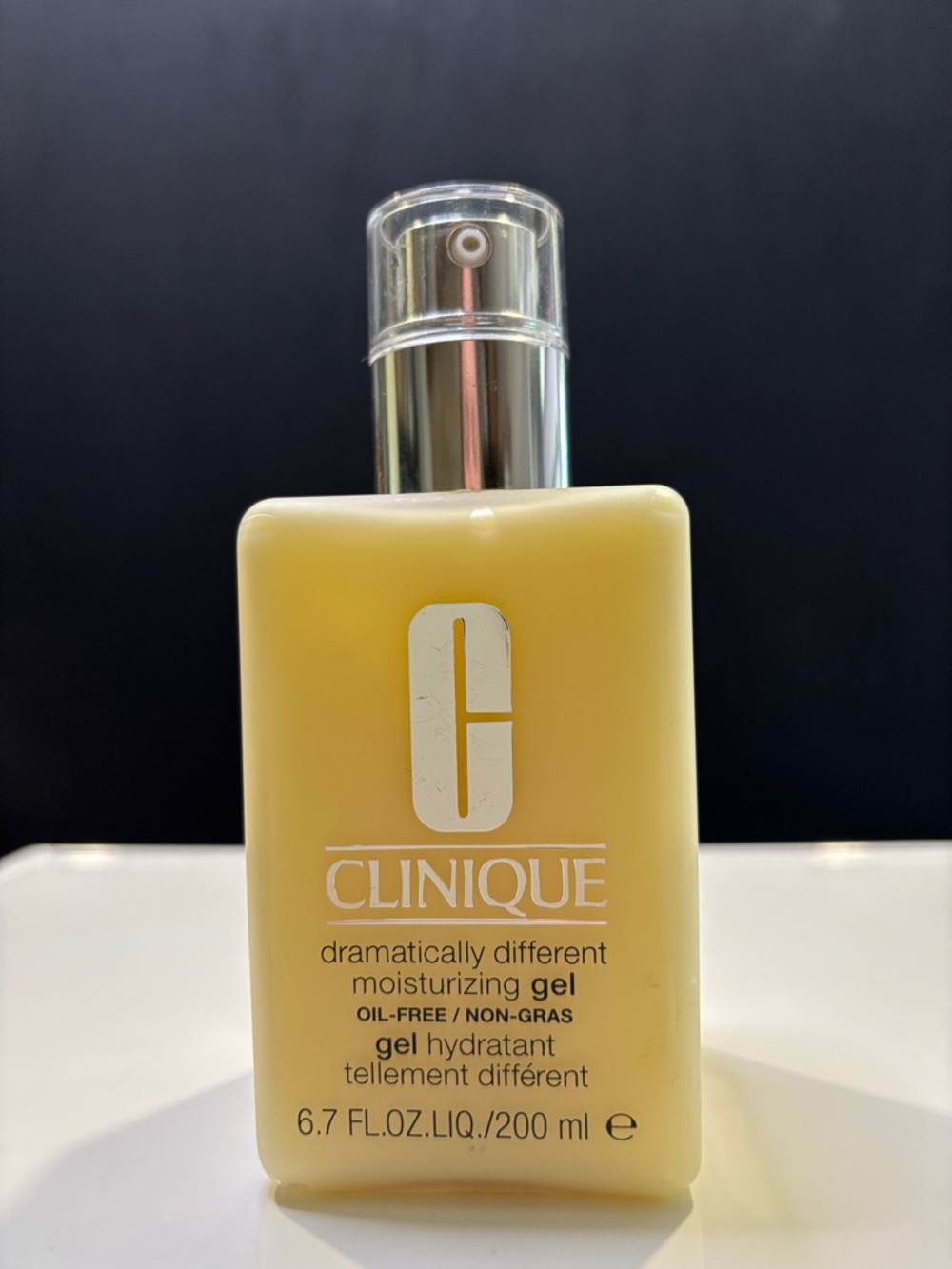 Clinique Dramatically Different Moisturizing Gel